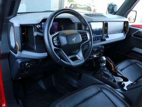 Used 2022 Ford Bronco Badlands image 20