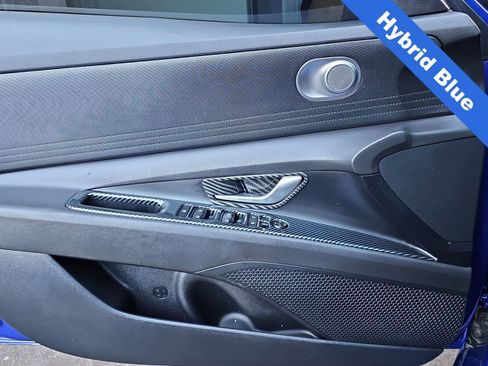 Certified 2024 Hyundai Elantra Blue image 28