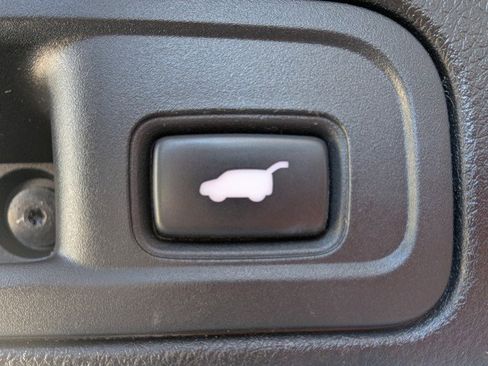 Used 2017 Honda Pilot Elite image 34