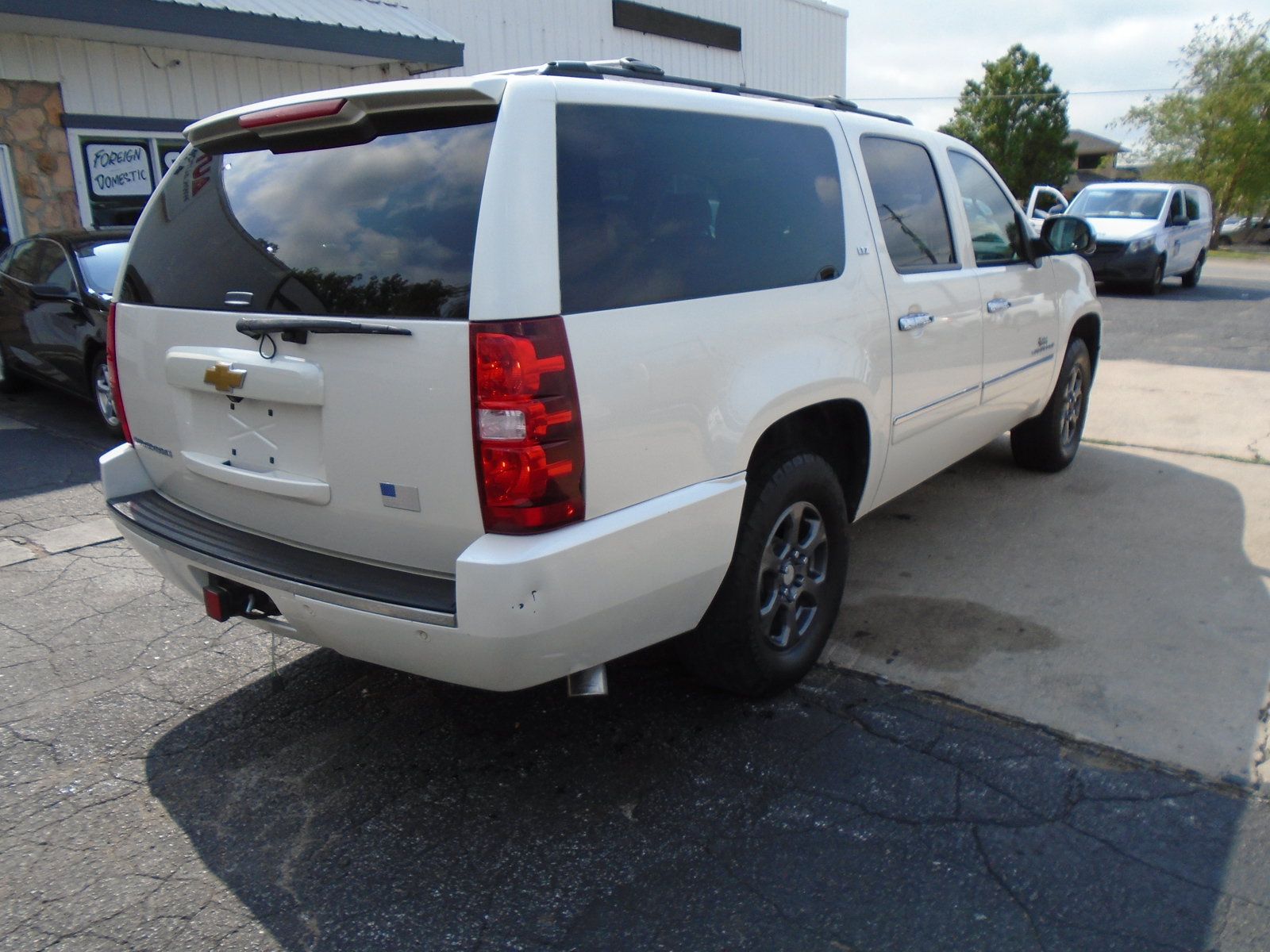 Used 2013 Chevrolet Suburban LTZ AWD/4WD image 2