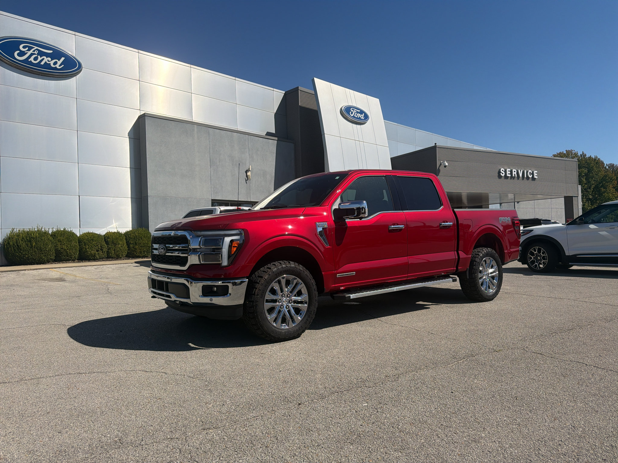 Used 2025 Ford F150 Lariat w/ Equipment Group 501A Mid AWD/4WD image 1