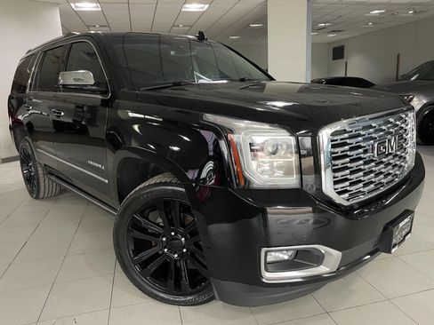 Used 2019 GMC Yukon Denali image 1