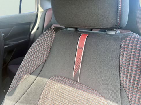 Used 2026 Nissan Sentra SR w/ Floor Mat Package FWD image 16