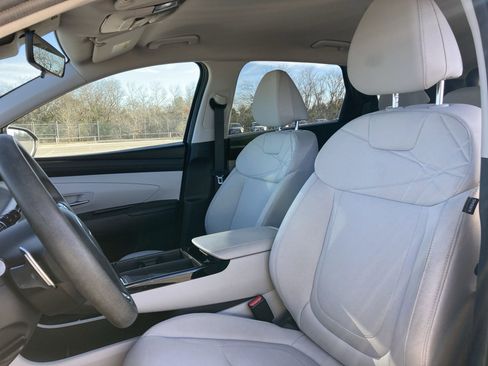 Used 2025 Hyundai Tucson Blue image 13