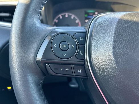 Used 2025 Toyota Corolla Cross AWD Hybrid image 15