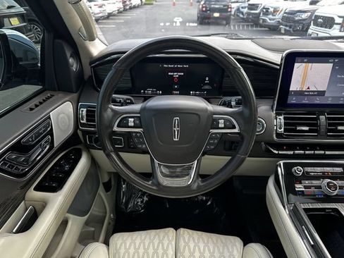 Certified 2020 Lincoln Navigator Black Label AWD/4WD image 14