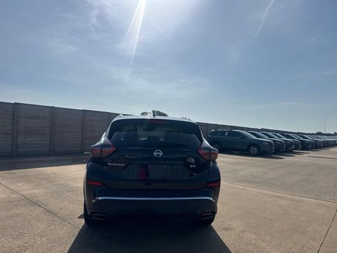 Used 2021 Nissan Murano SV FWD image 16
