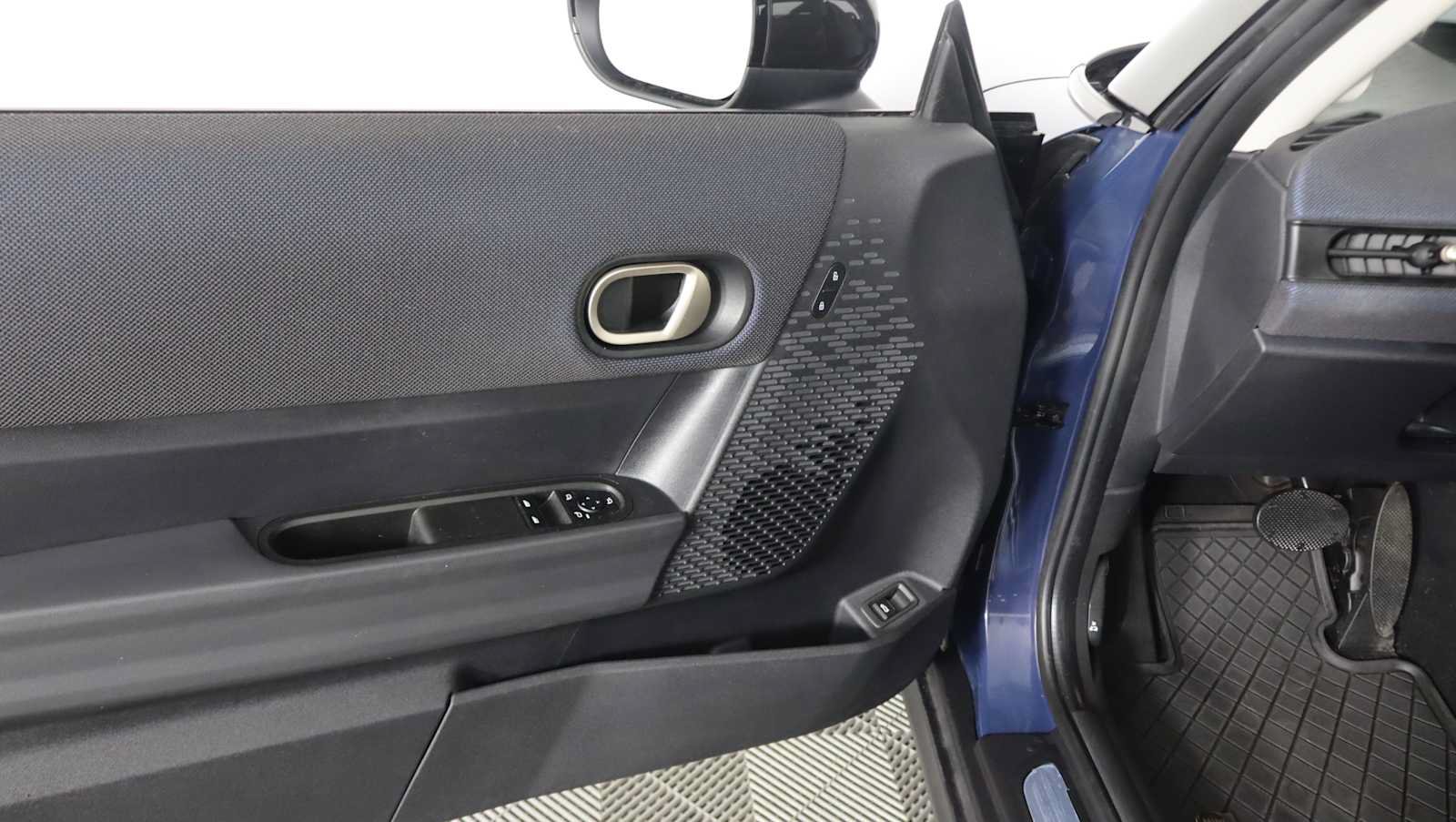 Used 2025 MINI Cooper S FWD image 14