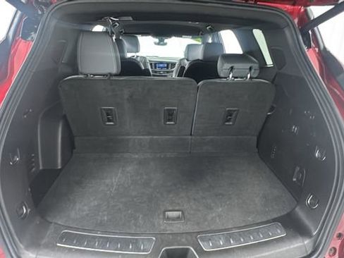 Used 2024 Buick Enclave Premium image 16