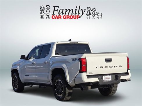 Certified 2025 Toyota Tacoma TRD Sport image 3