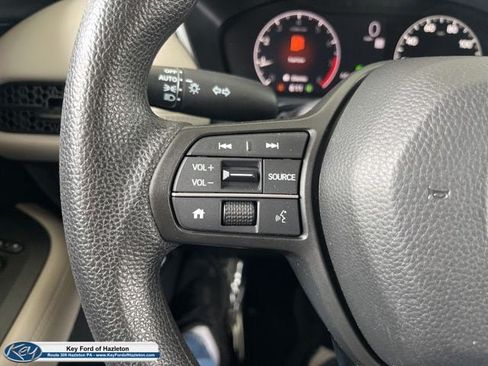 Used 2023 Honda HR-V LX image 24