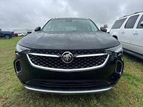 Used 2023 Buick Envision Avenir AWD/4WD image 2