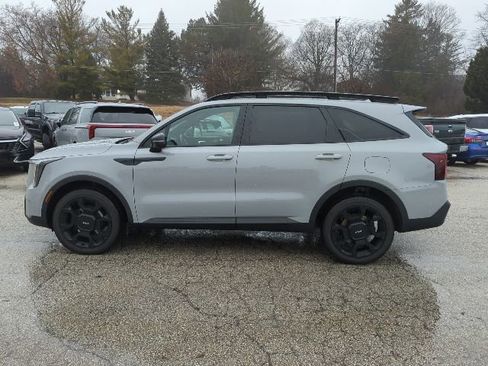 Certified 2024 Kia Sorento SX Prestige image 2