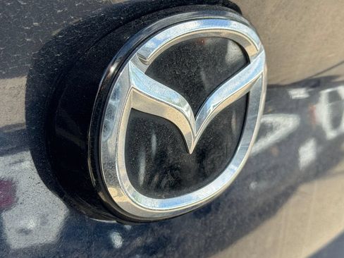 Used 2019 MAZDA MAZDA3 Sedan FWD image 7