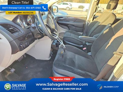 Used 2019 Dodge Grand Caravan SE image 9