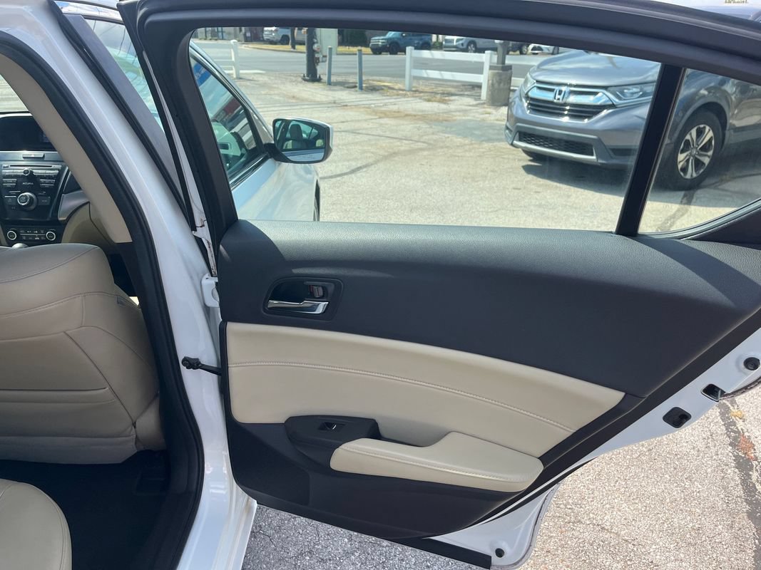Used 2016 Acura ILX FWD image 15