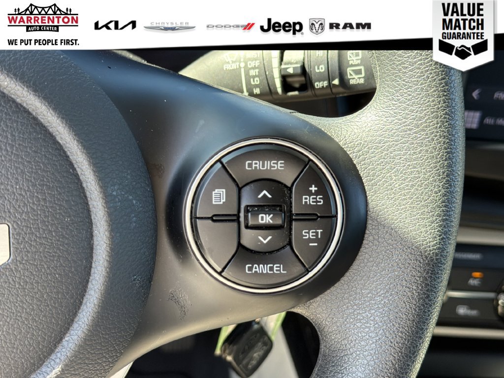 Used 2022 Kia Soul LX FWD image 19