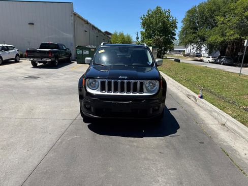 Used 2017 Jeep Renegade Limited AWD/4WD image 5