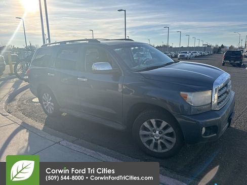 Used 2008 Toyota Sequoia Limited image 1