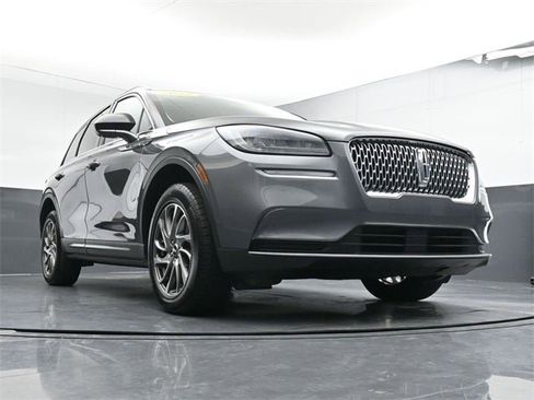 Used 2022 Lincoln Corsair AWD w/ Equipment Group 101A image 30