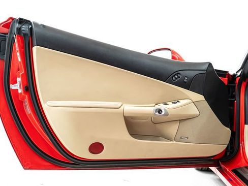 Used 2012 Chevrolet Corvette Grand Sport w/ 3LT Preferred Equipment Group image 18