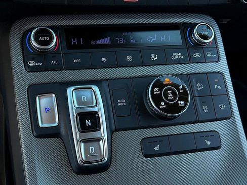 Certified 2025 Hyundai Palisade SEL image 16