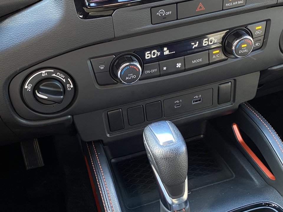 Used 2023 Nissan Frontier PRO-4X w/ Tow Package AWD/4WD image 15