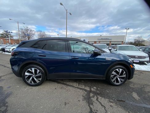 Certified 2023 Volkswagen ID.4 Pro image 2