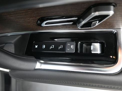 Used 2023 Land Rover Range Rover SE AWD/4WD image 13
