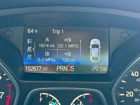 Used 2017 Ford Escape Titanium w/ Equipment Group 301A AWD/4WD image 53