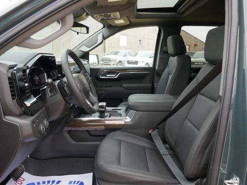 New 2026 Chevrolet Silverado 1500 LT Trail Boss w/ Convenience Package II image 13