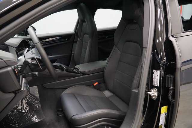 New 2026 Porsche Panamera 4 AWD/4WD image 5