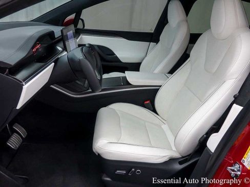 Used 2022 Tesla Model X Plaid AWD/4WD image 12