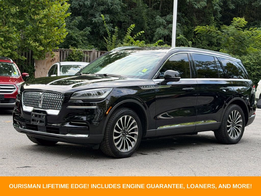 Used 2022 Lincoln Aviator AWD w/ Premium Package image 3