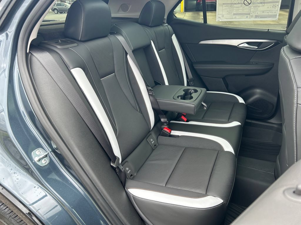 New 2026 Buick Envision Sport Touring AWD/4WD image 40