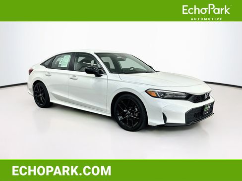 Used 2025 Honda Civic Sport image 1