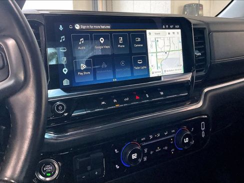 Used 2025 Chevrolet Silverado 1500 LT RWD image 10