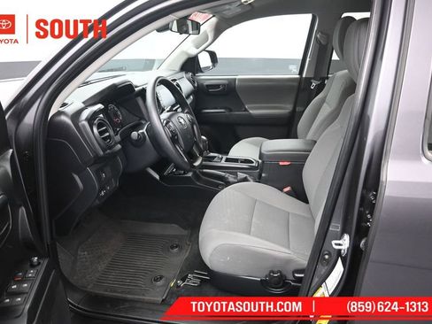 Used 2023 Toyota Tacoma SR AWD/4WD image 9
