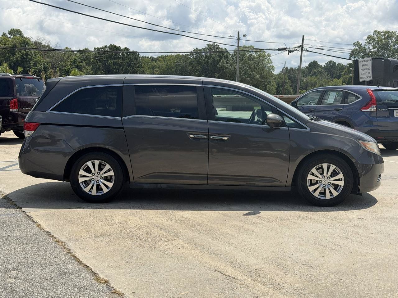 Used 2014 Honda Odyssey EX image 4