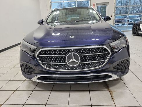 Used 2025 Mercedes-Benz E 450 4MATIC All-Terrain Wagon image 9