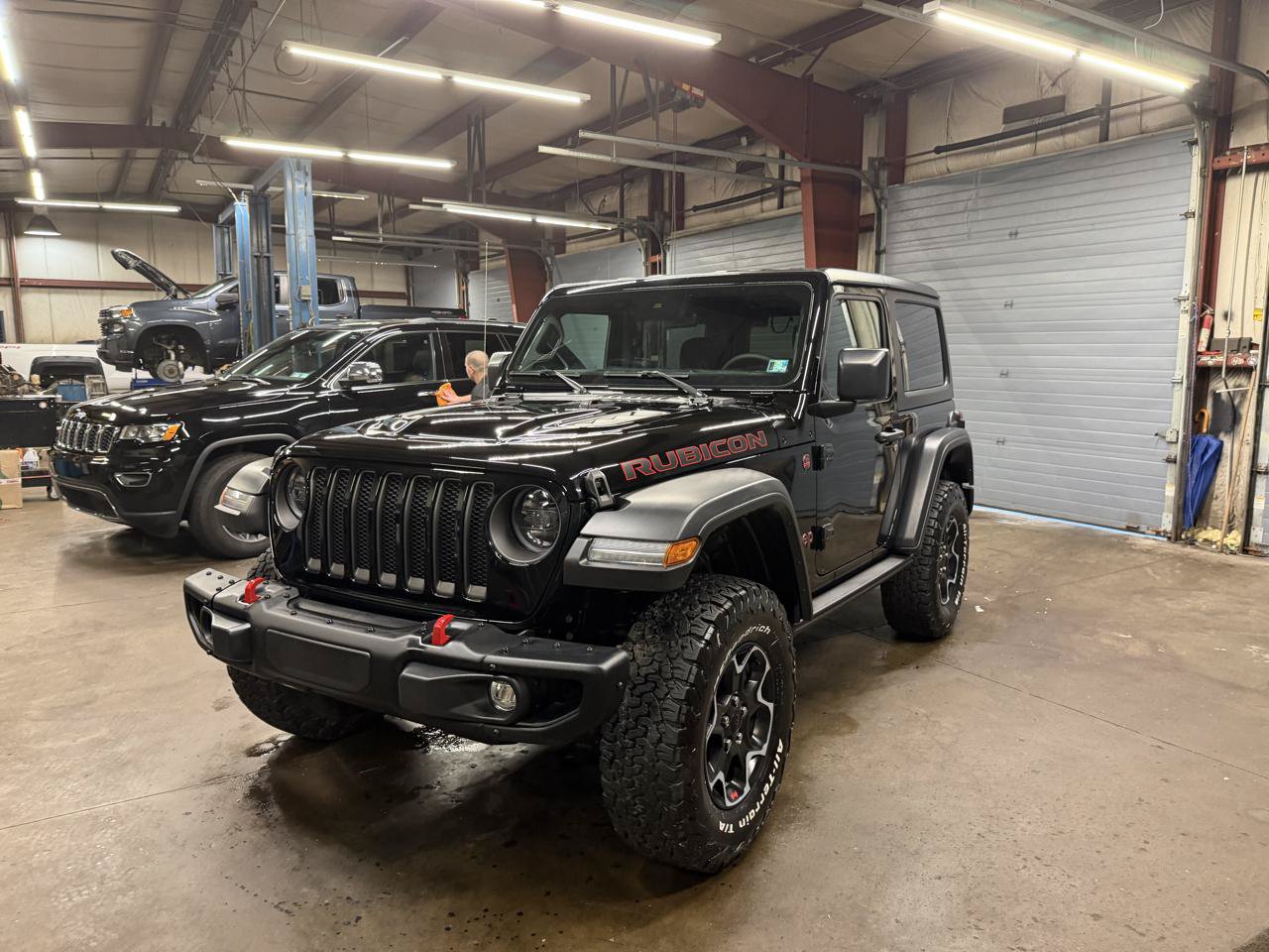 Used 2023 Jeep Wrangler Rubicon w/ Steel Bumper Group AWD/4WD image 1