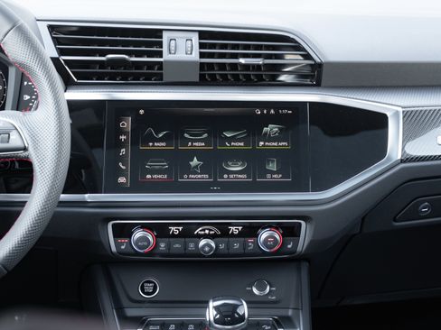 New 2025 Audi Q3 2.0T Premium Plus image 13