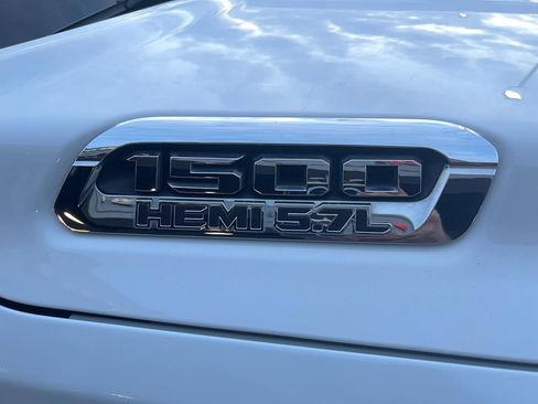 Used 2021 RAM 1500 Big Horn image 14