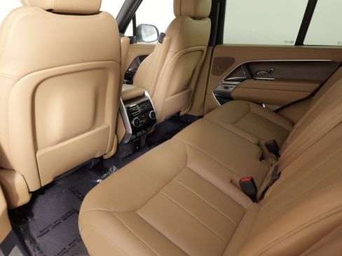 Used 2023 Land Rover Range Rover SE AWD/4WD image 37