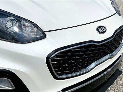 Used 2021 Kia Sportage EX w/ EX Technology Package image 31