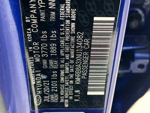 Certified 2022 Hyundai Venue SE image 29