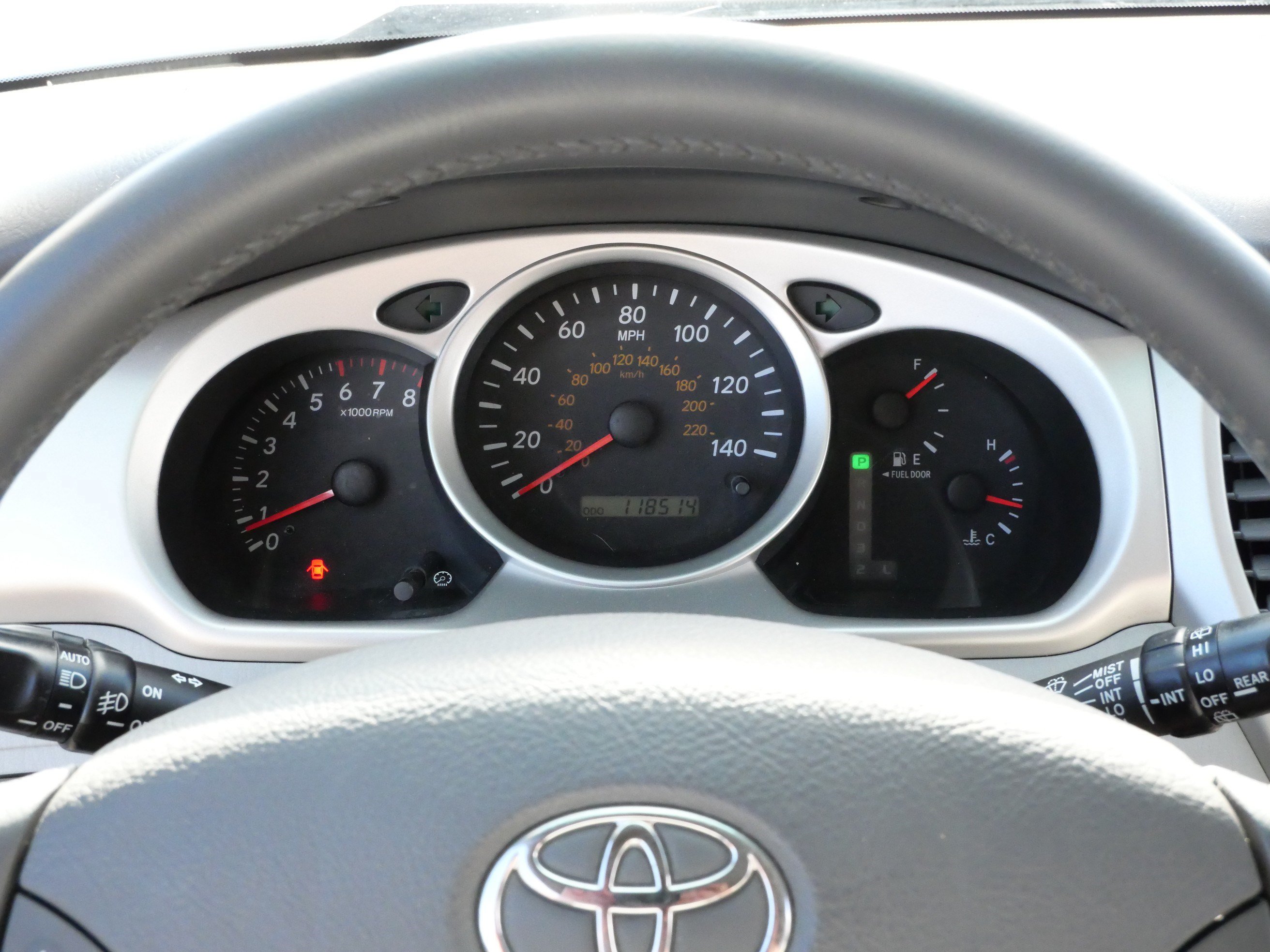 Used 2005 Toyota Highlander Limited AWD/4WD image 21