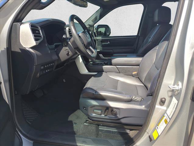 Used 2023 Toyota Tundra Platinum AWD/4WD image 14