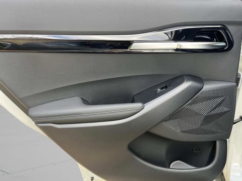 New 2026 Kia Seltos S FWD image 19