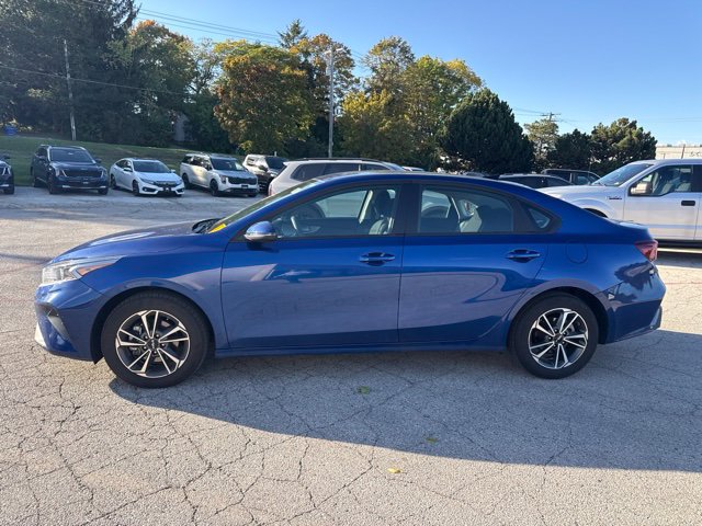 Used 2024 Kia Forte LXS w/ LXS Technology Package FWD image 6